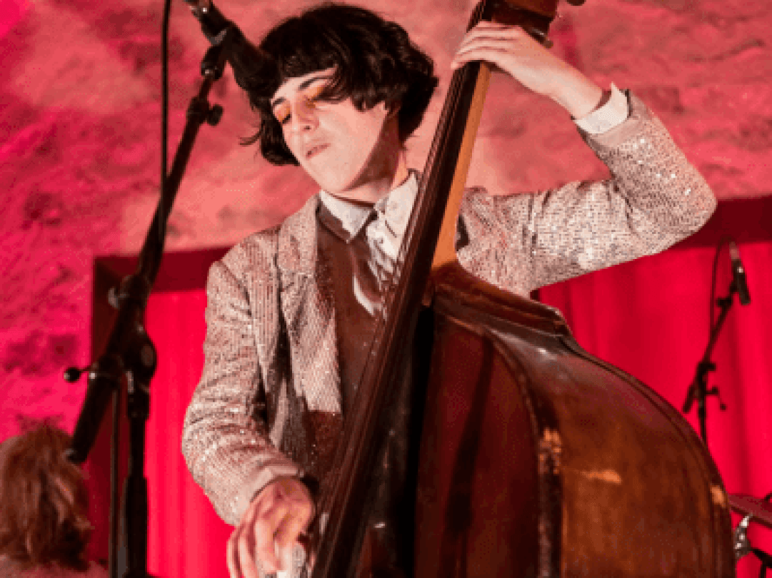 Louise Knobil feat. Chloé Marsigny